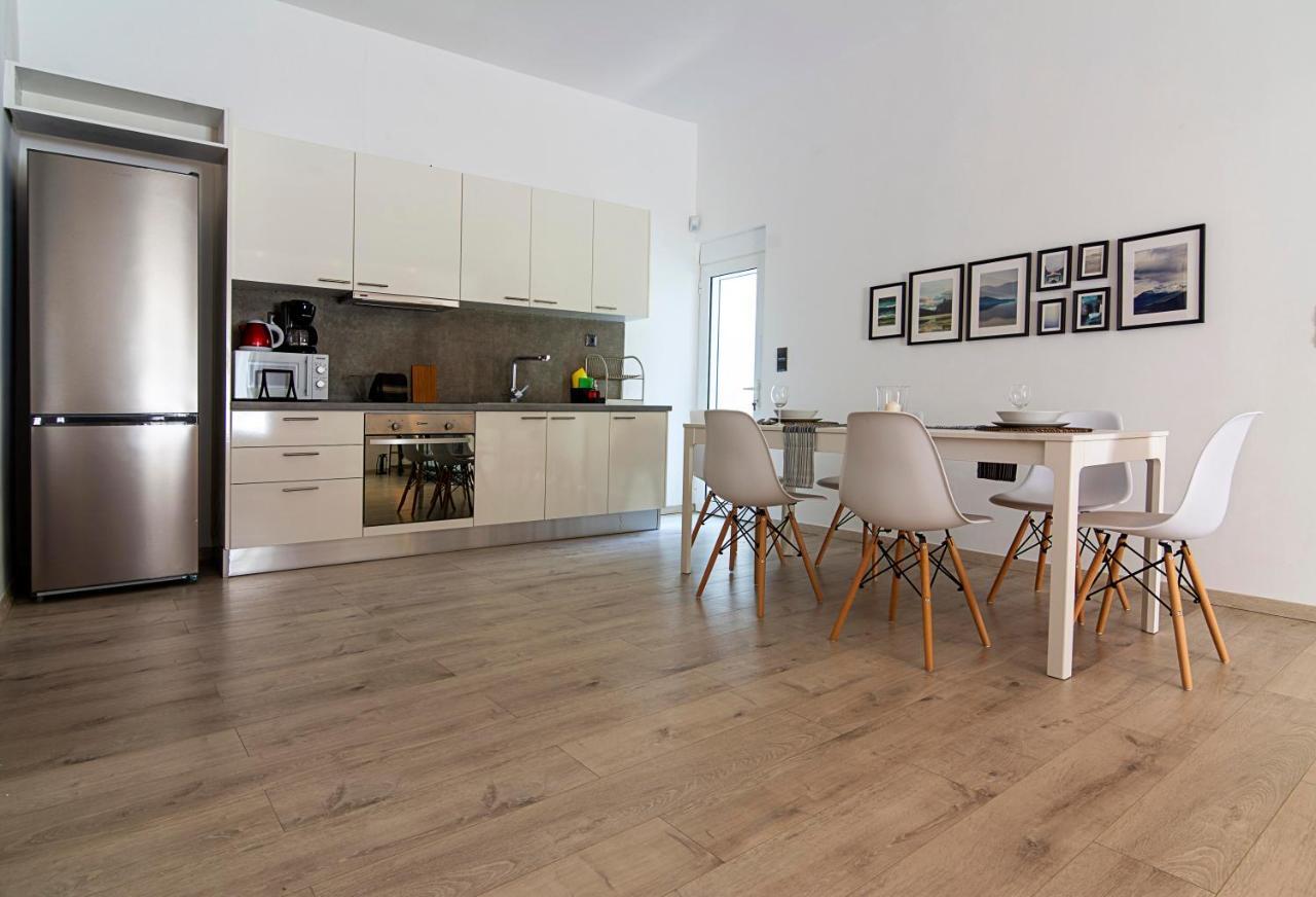 Urban Serenity Gem In Kallithea Neighbourhood! Athena Bagian luar foto