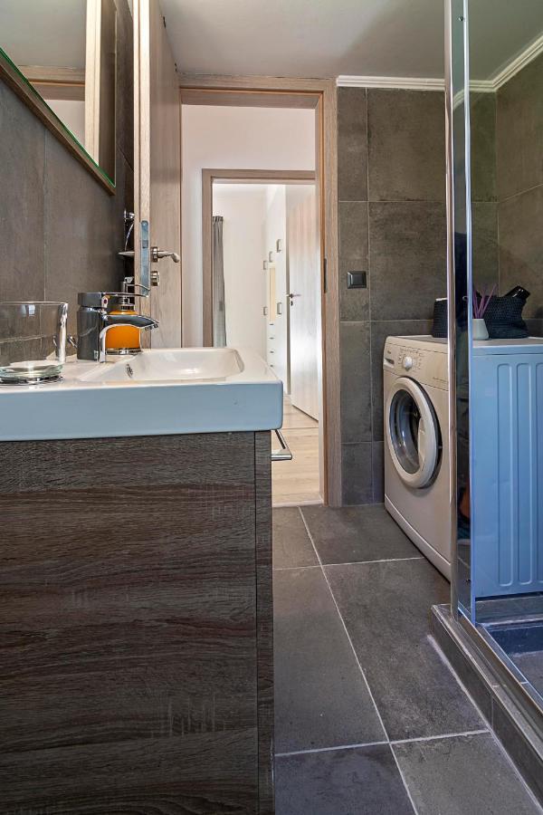 Urban Serenity Gem In Kallithea Neighbourhood! Athena Bagian luar foto